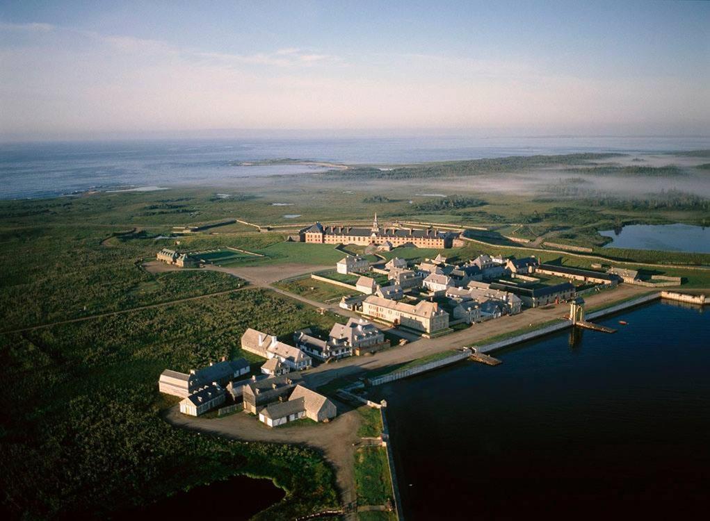 North Star Beach Suites Louisbourg Εξωτερικό φωτογραφία